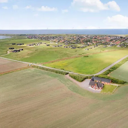 289-harboore-strandvejen-179 Дом отдыха *